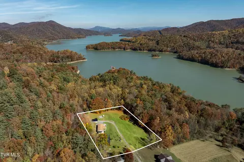 272 Hinkle Road Hampton Tn 37658, Hampton, TN 37658 photo 2