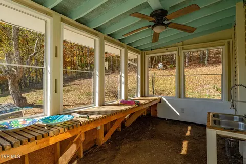 272 Hinkle Road Hampton Tn 37658, Hampton, TN 37658 photo 51