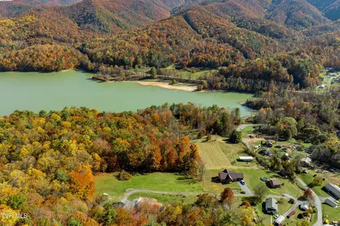 272 Hinkle Road Hampton Tn 37658, Hampton, TN 37658 photo 60