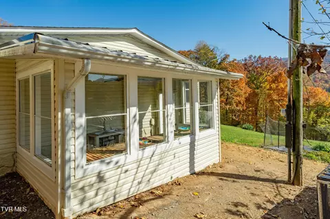 272 Hinkle Road Hampton Tn 37658, Hampton, TN 37658 photo 46