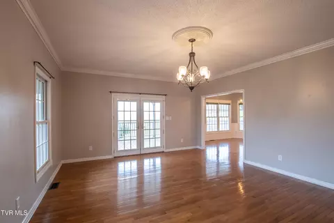 Living - 19170 Paddock Place Abingdon Va 24211, Abingdon, VA 24211 photo 5 of 11