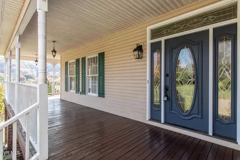 Exterior - 19170 Paddock Place Abingdon Va 24211, Abingdon, VA 24211 photo 7 of 21