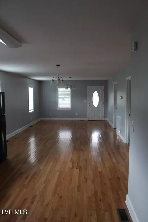 1443 Love Station Road Erwin Tn 37650, Erwin, TN 37650 photo 3
