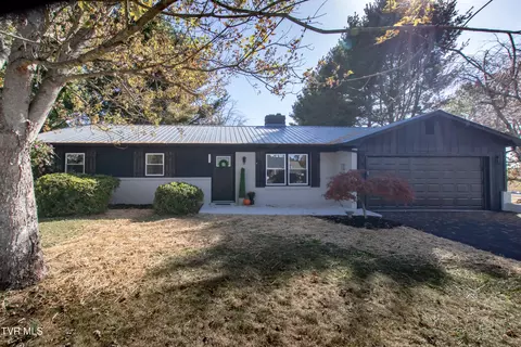 7151 Pembroke Circle Bristol Va 24202, Bristol, VA 24202