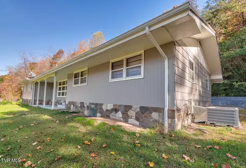 2648 E Highway 25-70 Newport Tn 37821, Newport, TN 37821