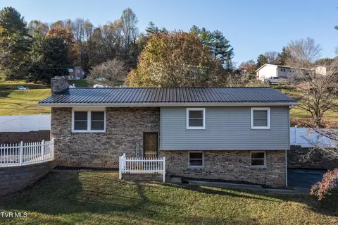 124 Regency Drive Kingsport Tn 37663, Kingsport, TN 37663