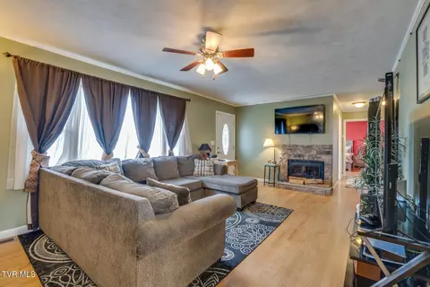 618 E Barton Ridge Road Greeneville Tn 37745, Greeneville, TN 37745 photo 6
