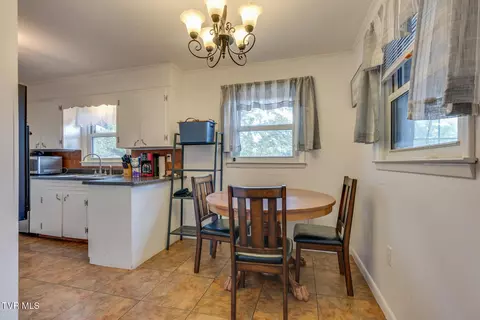 618 E Barton Ridge Road Greeneville Tn 37745, Greeneville, TN 37745 photo 7