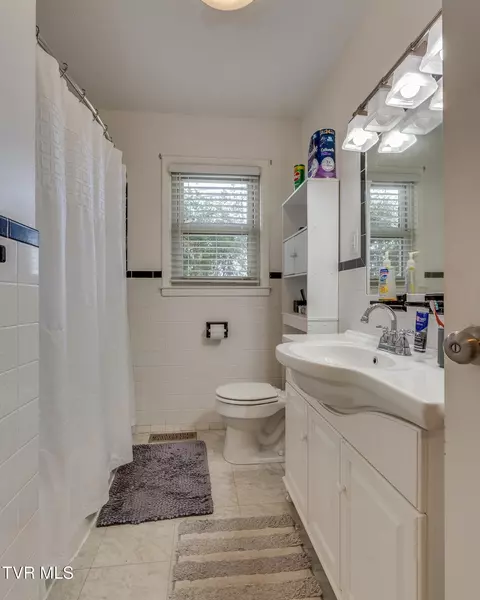 618 E Barton Ridge Road Greeneville Tn 37745, Greeneville, TN 37745 photo 14