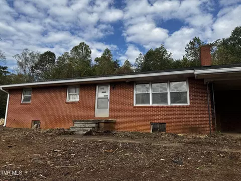 128 Dan Berry Hill Road Elizabethton Tn 37643, Elizabethton, TN 37643