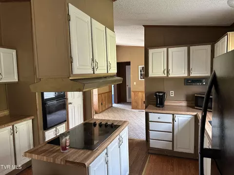 Kitchen - 11511 Meade Fork Road Pound Va 24279, Pound, VA 24279 photo 1 of 3