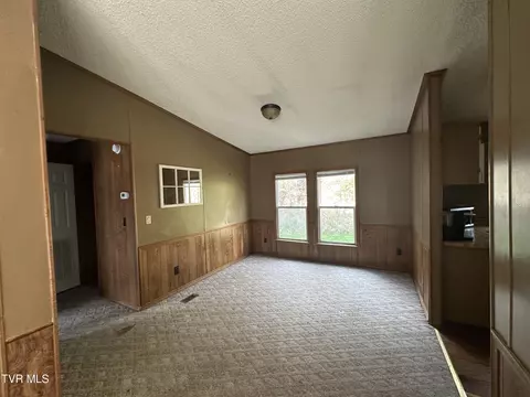 Living - 11511 Meade Fork Road Pound Va 24279, Pound, VA 24279 photo 3 of 4