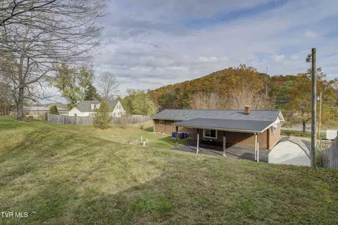 Exterior - 2322 W Brook Lane Johnson City Tn 37601, Johnson City, TN 37601 photo 8 of 9