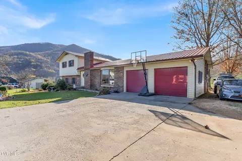 3302 Gap Creek Road Hampton Tn 37658, Hampton, TN 37658 photo 3