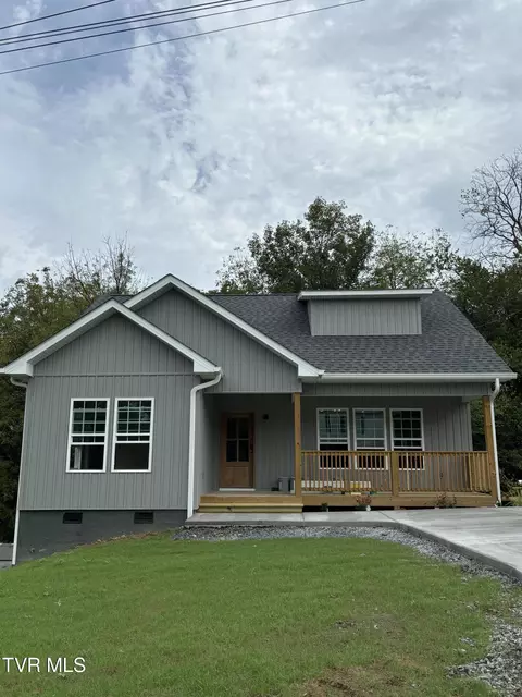 338 Highland Drive Drive Bluff City Tn 37618, Bluff City, TN 37618