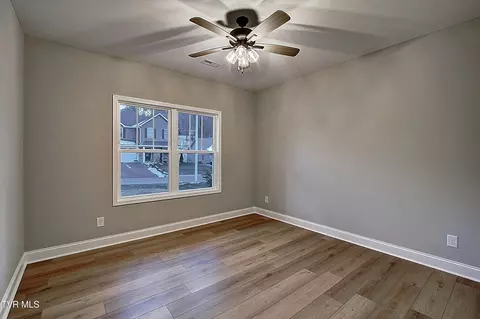 Bedroom - 115 Ervin Lp Erwin Tn 37650, Erwin, TN 37650 photo 3 of 3
