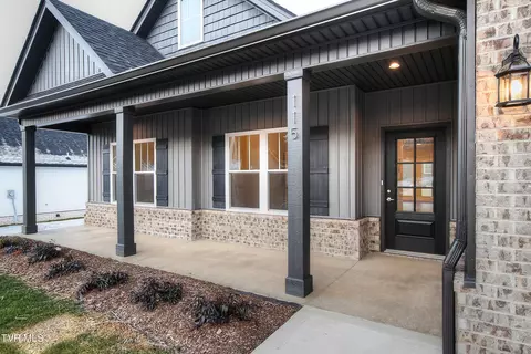 Exterior - 115 Ervin Lp Erwin Tn 37650, Erwin, TN 37650 photo 3 of 8