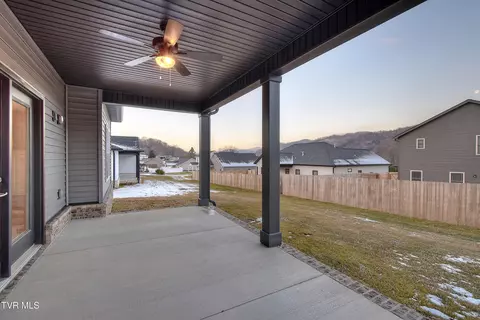 Exterior - 115 Ervin Lp Erwin Tn 37650, Erwin, TN 37650 photo 5 of 8