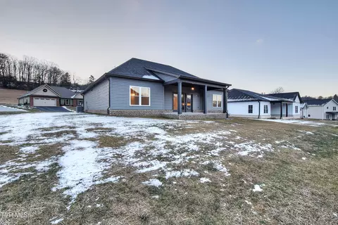 Exterior - 115 Ervin Lp Erwin Tn 37650, Erwin, TN 37650 photo 7 of 8