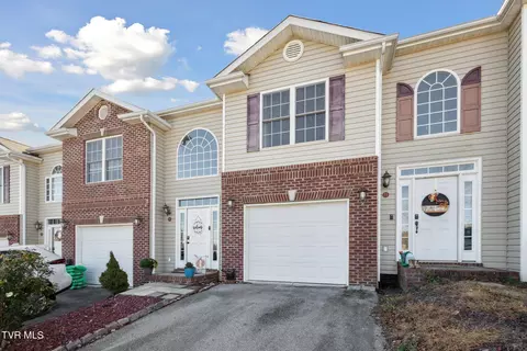 1824 King College Road Road F4 Bristol Tn 37620, Bristol, TN 37620