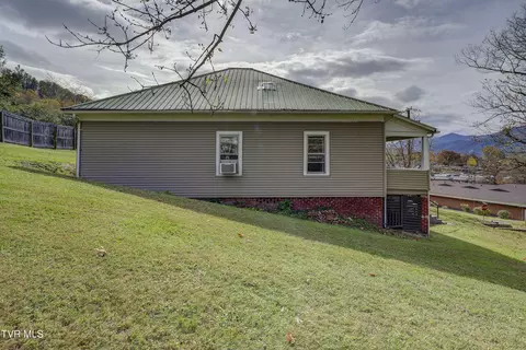 210 Florida Avenue Erwin Tn 37650, Erwin, TN 37650 photo 30