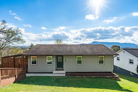 571 Bays View Road Kingsport Tn 37660, Kingsport, TN 37660