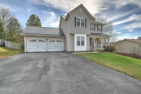 1141 First Street Johnson City Tn 37615, Johnson City, TN 37615 photo 3