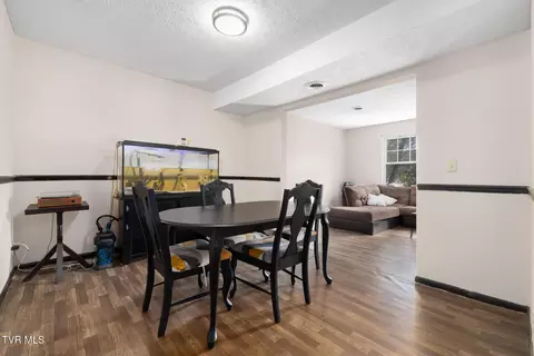 Dining - 807 Jared Drive 7 Johnson City Tn 37604, Johnson City, TN 37604 photo 2 of 3