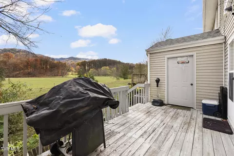 Exterior - 807 Jared Drive 7 Johnson City Tn 37604, Johnson City, TN 37604 photo 4 of 5