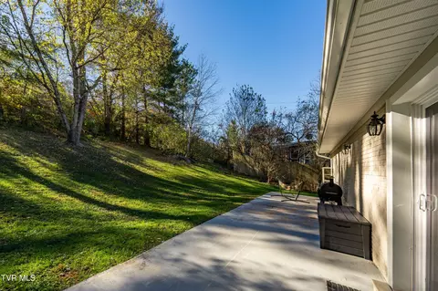 Exterior - 2 Lambeth Court Johnson City Tn 37601, Johnson City, TN 37601 photo 3 of 18