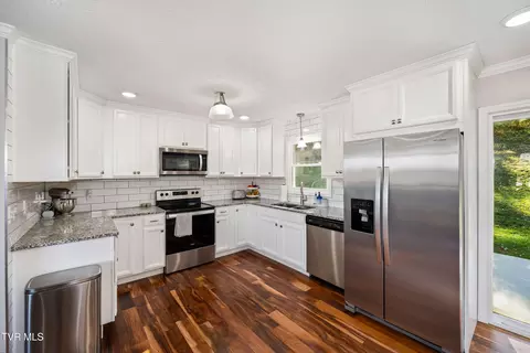 Kitchen - 2 Lambeth Court Johnson City Tn 37601, Johnson City, TN 37601 photo 1 of 4