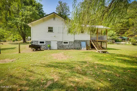 Exterior - 1265 Rittertown Road Hampton Tn 37658, Hampton, TN 37658 photo 6 of 10