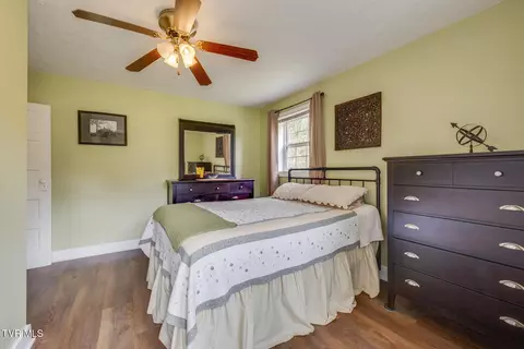 Bedroom - 1265 Rittertown Road Hampton Tn 37658, Hampton, TN 37658 photo 3 of 5