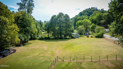 Exterior - 1265 Rittertown Road Hampton Tn 37658, Hampton, TN 37658 photo 10 of 10