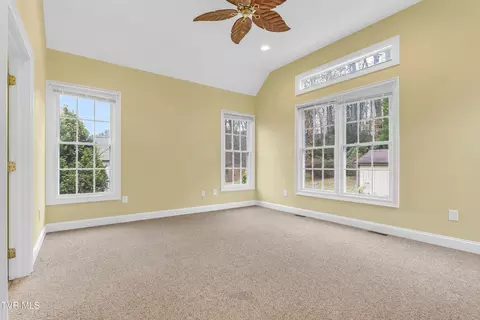 1020 Quail Run Erwin Tn 37650, Erwin, TN 37650 photo 18
