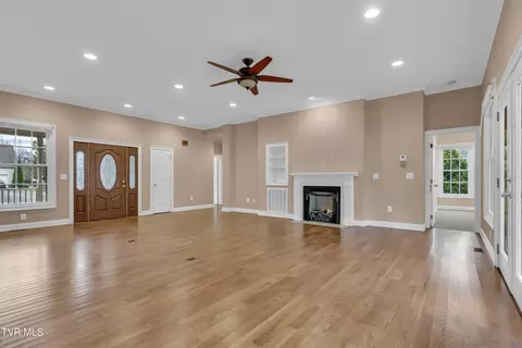 1020 Quail Run Erwin Tn 37650, Erwin, TN 37650 photo 8