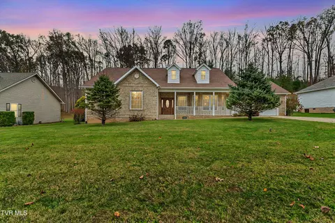 1020 Quail Run Erwin Tn 37650, Erwin, TN 37650