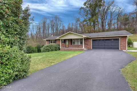 614 Fuller Avenue Avenue Elizabethton Tn 37643, Elizabethton, TN 37643