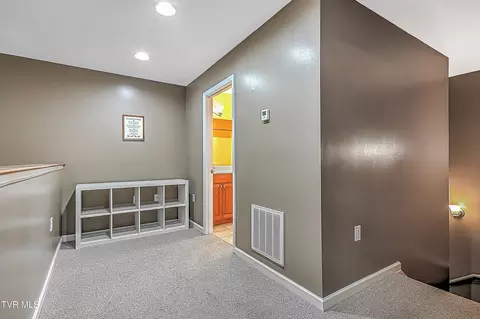 Entry Way - 102 Smartview Lane 102 Abingdon Va 24210, Abingdon, VA 24210 photo 1 of 1