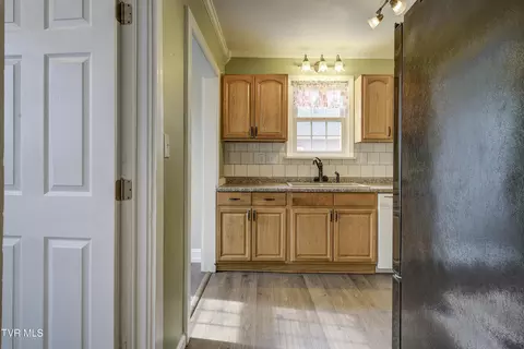 515 Laurel Avenue Johnson City Tn 37604, Johnson City, TN 37604 photo 12