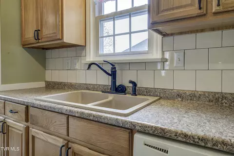 515 Laurel Avenue Johnson City Tn 37604, Johnson City, TN 37604 photo 14
