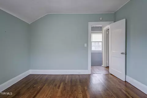 515 Laurel Avenue Johnson City Tn 37604, Johnson City, TN 37604 photo 29