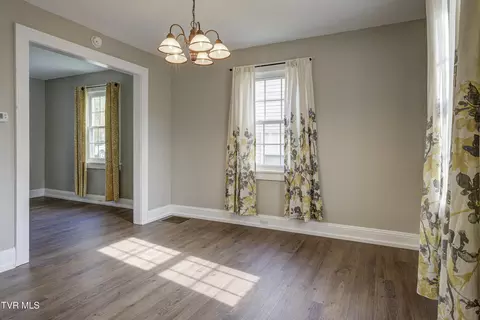 515 Laurel Avenue Johnson City Tn 37604, Johnson City, TN 37604 photo 10