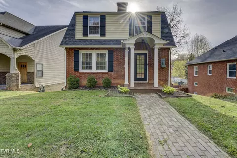 515 Laurel Avenue Johnson City Tn 37604, Johnson City, TN 37604 photo 2