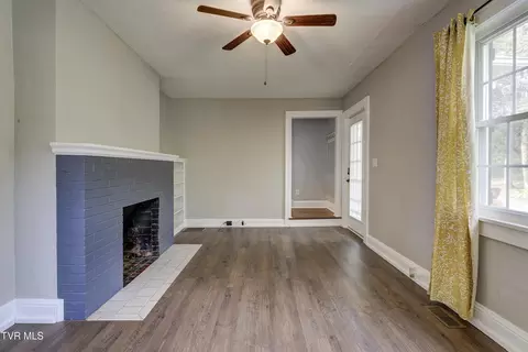 515 Laurel Avenue Johnson City Tn 37604, Johnson City, TN 37604 photo 6