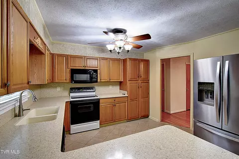 312 Lambeth Drive Johnson City Tn 37601, Johnson City, TN 37601 photo 19