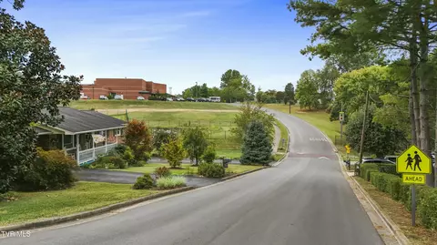 312 Lambeth Drive Johnson City Tn 37601, Johnson City, TN 37601 photo 72