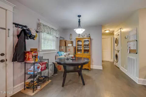 Dining - 108 Meadowbrook Street Erwin Tn 37650, Erwin, TN 37650 photo 1 of 1