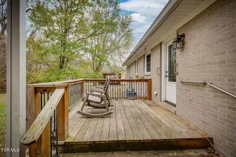 Exterior - 108 Meadowbrook Street Erwin Tn 37650, Erwin, TN 37650 photo 4 of 6