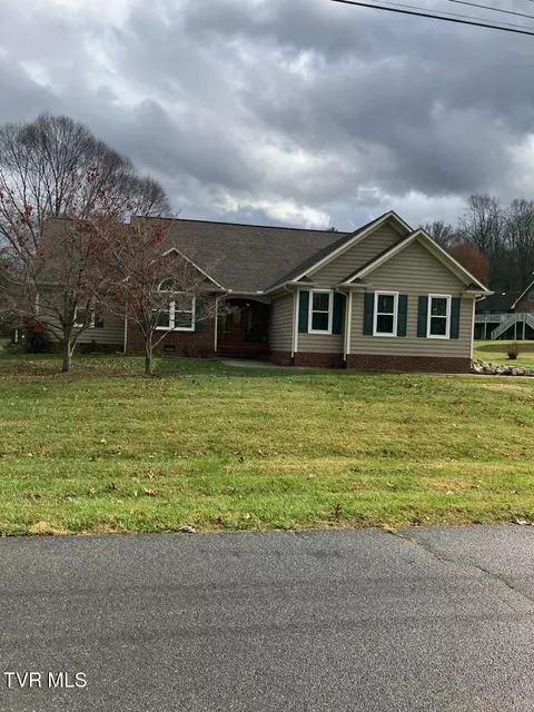 904 Mountainview Road Erwin Tn 37650, Erwin, TN 37650 photo 4